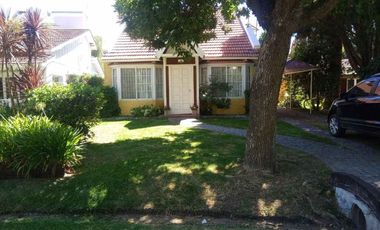Casa en venta en El Pato Country Club