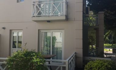 Departamento en venta en Carilo