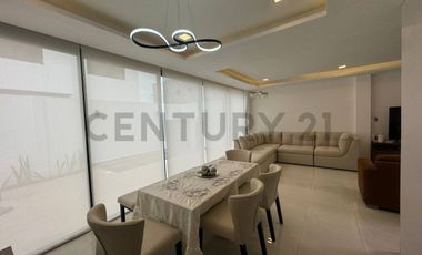 Venta Casa de Estreno con Jacuzzi en Urb. Mallorca Village VivB