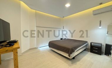 Venta Casa de Estreno con Jacuzzi en Urb. Mallorca Village VivB