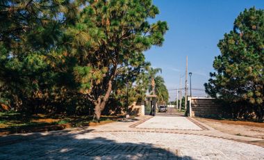 4 Terrenos en Coto del Bosque en Haciendas San Acacio, Zona Real, Zapopan.