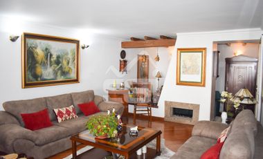 En Renta Casa Ubicada En Cedritos, Al Norte De Bogotá