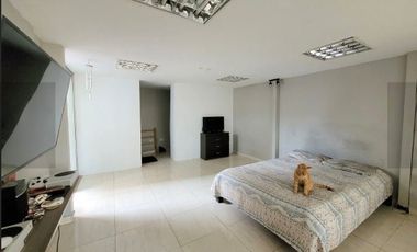 CASA EN VENTA EN AVENIDA 30 DE AGOSTO/PEREIRA