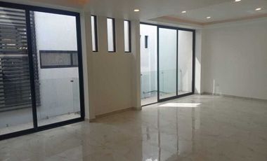 ADQUIERE ESTUPENDA CASA EN PREVENTA.