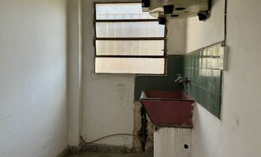VENTA CASA EN DOLORES PRATS 1400  EL PALOMAR-MORON