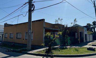 VENTA CASA EN DOLORES PRATS 1400  EL PALOMAR-MORON