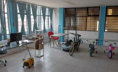 Bodega en Venta de 3,000 m² Amplio Espacio en Iztapalapa