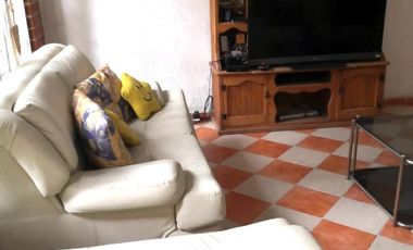 Casa Cuautla, alberca, árboles frutales, 4 autos, cómoda.