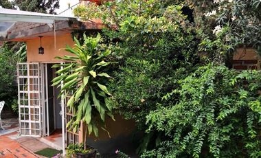 Casa Cuautla, alberca, árboles frutales, 4 autos, cómoda.