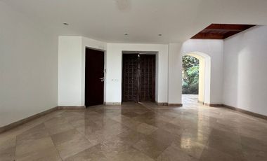 VENTA CASA  EN LOMAS DE CHAPULTEPEC