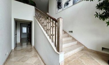 VENTA CASA  EN LOMAS DE CHAPULTEPEC