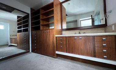 VENTA CASA  EN LOMAS DE CHAPULTEPEC