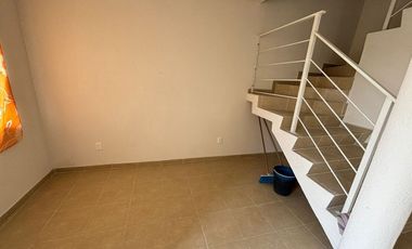 Casa seminueva en Real de Castilla