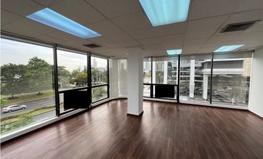 OFICINA / AVENIDA BALBOA / GALERIAS BALBOA / 400M2 / VISTA AL MAR