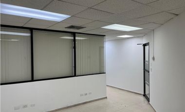 OFICINA / AVENIDA BALBOA / GALERIAS BALBOA / 400M2 / VISTA AL MAR