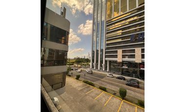 OFICINA / AVE BALBOA / GALERIAS BALBOA / 84M2 / VISTA CINTA COSTERA