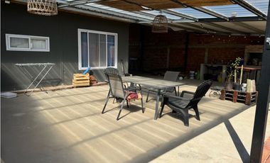 Vendo Casa con pileta en San Justo, Entre Ríos.