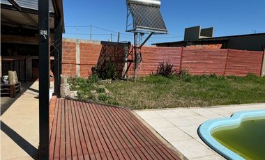 Vendo Casa con pileta en San Justo, Entre Ríos.