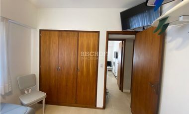 EXCELENTE DEPARTAMENTO DE 4 AMBIENTES FRENTE AL MAR CON COCHERA
