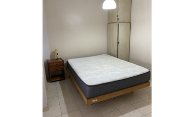 Ambiente externo con balcón
