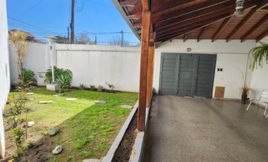 Casa en venta en Remedios de Escalada Oeste