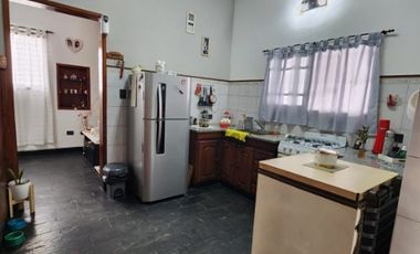 Casa en venta en Remedios de Escalada Oeste