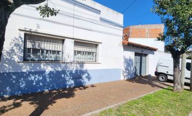 Casa en venta en Remedios de Escalada Oeste