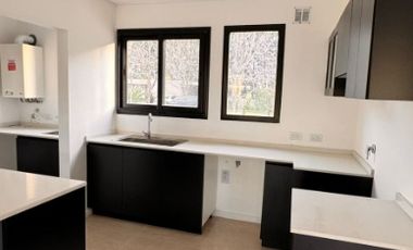 Casa en venta en Miralagos