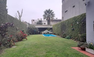 Venta-Excelente casa de 2 plantas  en Parque Chacabuco