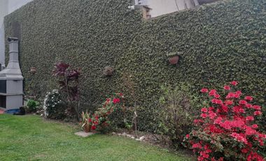 Venta-Excelente casa de 2 plantas  en Parque Chacabuco
