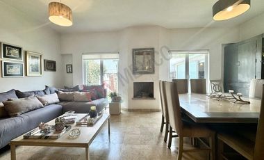 Venta de Casa en Condominio en Olivar de los Padres diseñada Arq Artigas