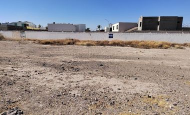 Terreno en Venta Fracc La Muralla a pie del Blvd. Montessori, Coahuila o Tajito
