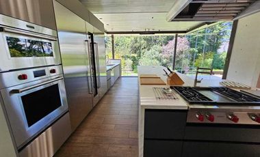 Casa Moderna con excelentes espacios