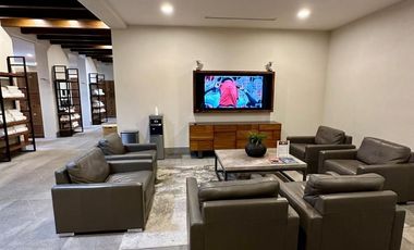 VENTA DE CASA EN TERRALTA RESIDENCIAL COUNTRY CLUB VALLE PONIENTE