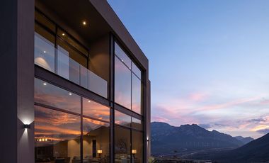 VENTA DE CASA EN TERRALTA RESIDENCIAL COUNTRY CLUB VALLE PONIENTE