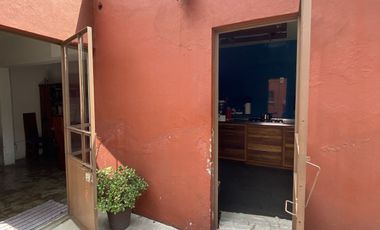TERRENO EN VENTA CON CONSTRUCCIÓN EN COYOACÁN