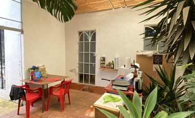 TERRENO EN VENTA CON CONSTRUCCIÓN EN COYOACÁN