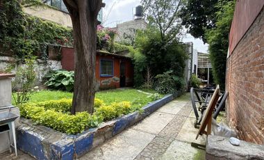 TERRENO EN VENTA CON CONSTRUCCIÓN EN COYOACÁN