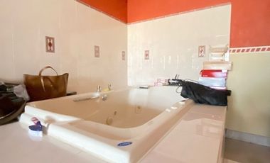 VENTA CASA CUAUTITLÁN CENTRO CON USO COMERCIAL.