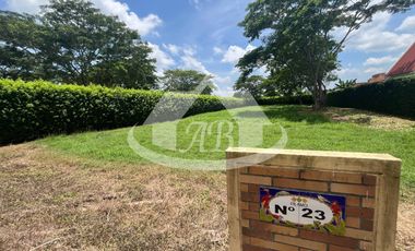 LOTE EN VENTA EN PILAMO CLUB|1698