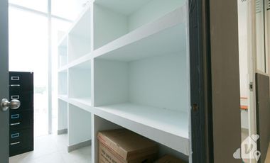 VENTA OFICINA HUMANA WORKCENTER FRENTE PLAZA AMERICAS PISO  5 PLAYA DEL CARMEN