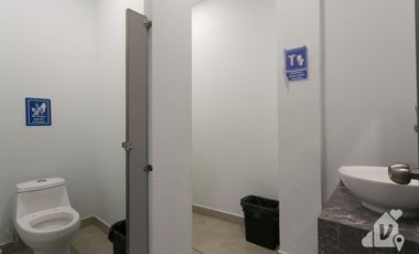 VENTA OFICINA HUMANA WORKCENTER FRENTE PLAZA AMERICAS PISO  5 PLAYA DEL CARMEN