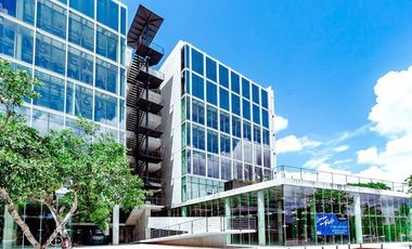 VENTA OFICINA HUMANA WORKCENTER FRENTE PLAZA AMERICAS PISO  5 PLAYA DEL CARMEN