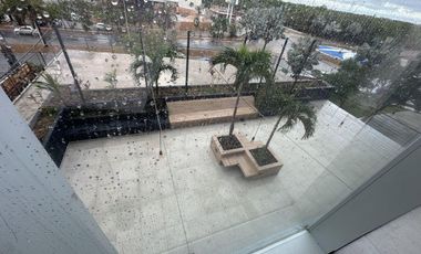 VENTA  OFICINA EQUIPADA 40m2 CON AMENIDADES PLAYA DEL CARMEN