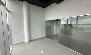 VENTA  OFICINA EQUIPADA 40m2 CON AMENIDADES PLAYA DEL CARMEN