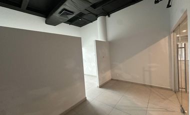 VENTA  OFICINA EQUIPADA 40m2 CON AMENIDADES PLAYA DEL CARMEN