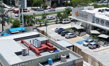 VENTA OFICINA 40M2 EQUIPADA FRENTE A STARBUCKS PLAYA DEL CARMEN PLAZA AMERICAS