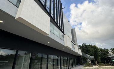 OFICINAS CONSULTORIOS Y LOCALES COMERCIALES MAGNNUS CENTER PLAYA DEL CARMEN