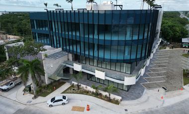 OFICINAS CONSULTORIOS Y LOCALES COMERCIALES MAGNNUS CENTER PLAYA DEL CARMEN