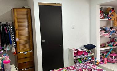 CASA EN CONDOMINIO EN LOMAS DE CORTES